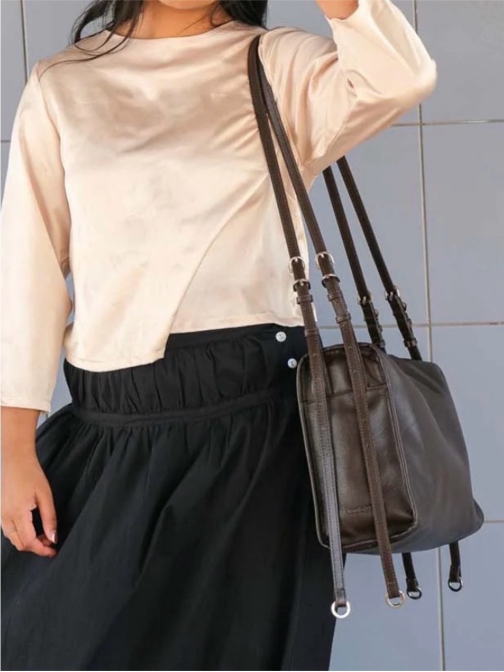 Late To Work Willow bag - Picture 2 of 13